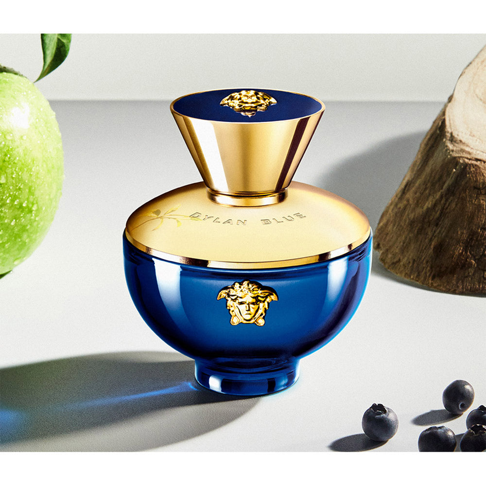 The Top 7 Mother's Day Perfume Gifts: Luxury & Elegance in Every Spritz