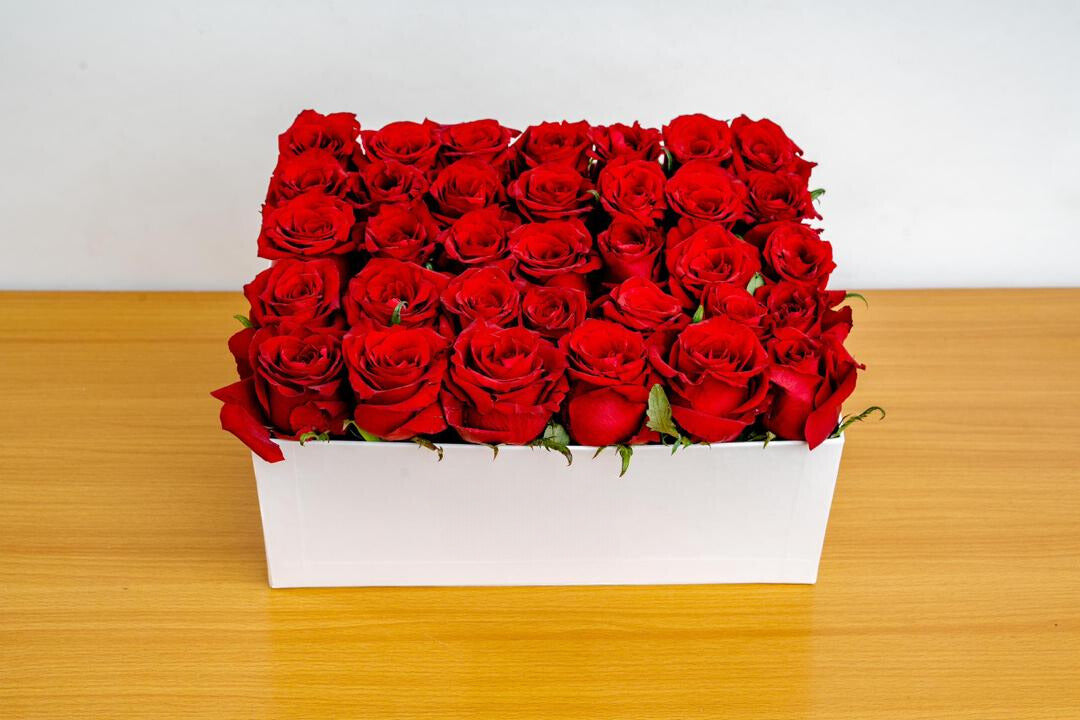 Box of 30 Roses