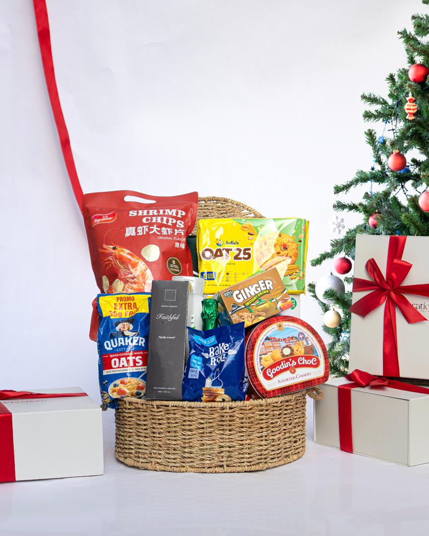 Handy Christmas Hamper