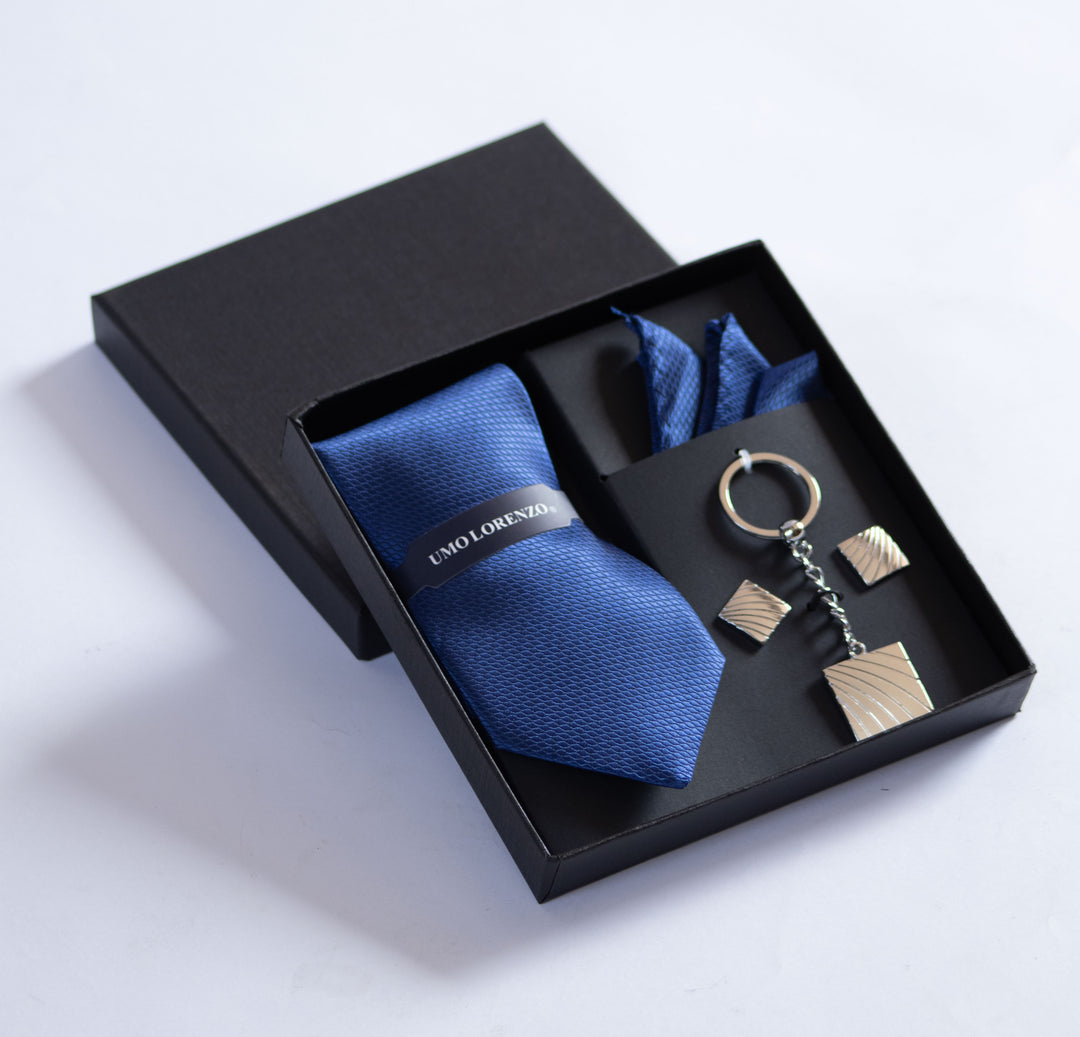 Umo Lorenzo Tie, Hanky, Cufflink & Keychain Set