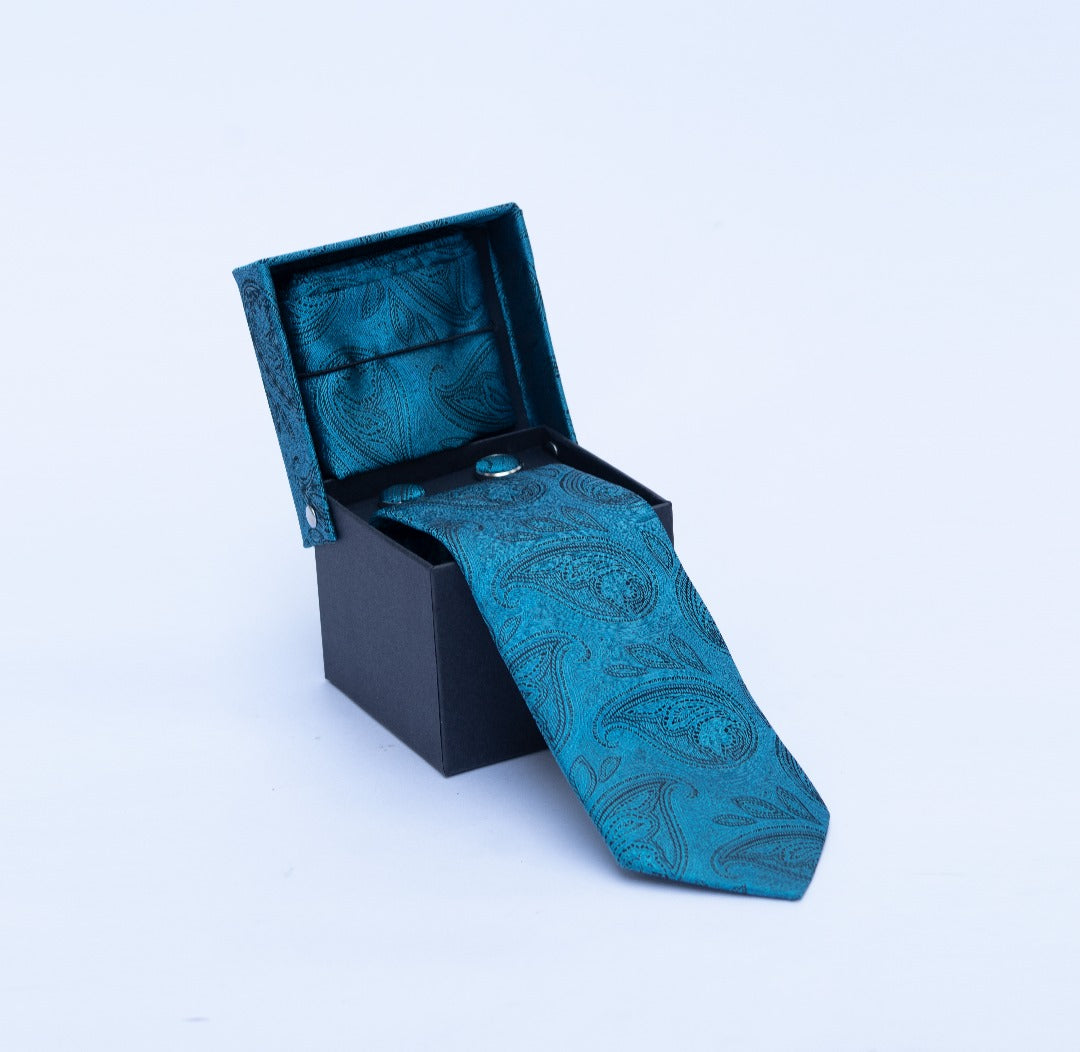 Clericci Paisley Poly Woven Tie, Hanky & Cufflink Set