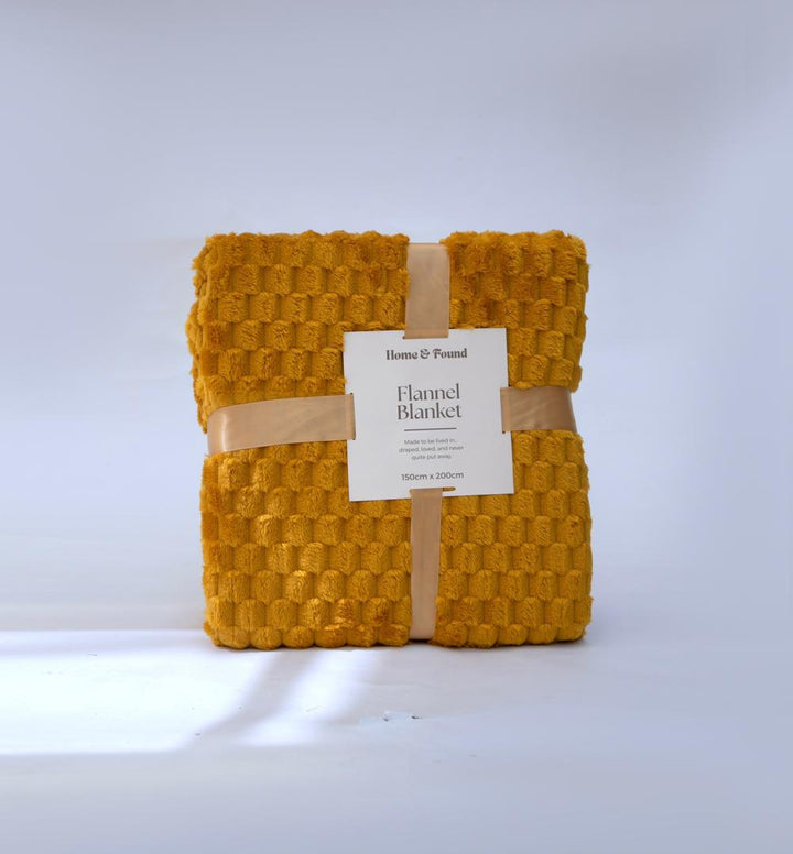 Everyday Luxe Comfort Throw