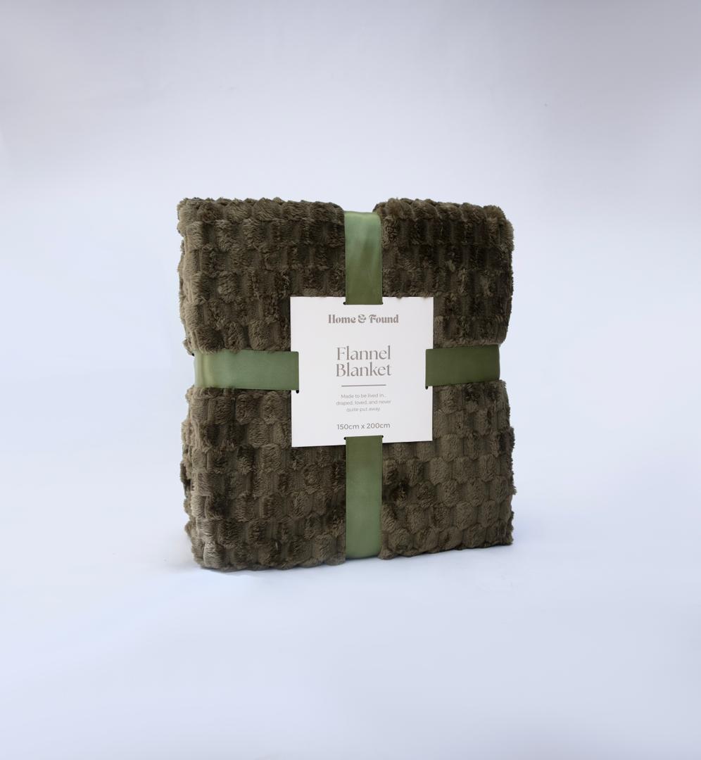 Everyday Luxe Comfort Throw