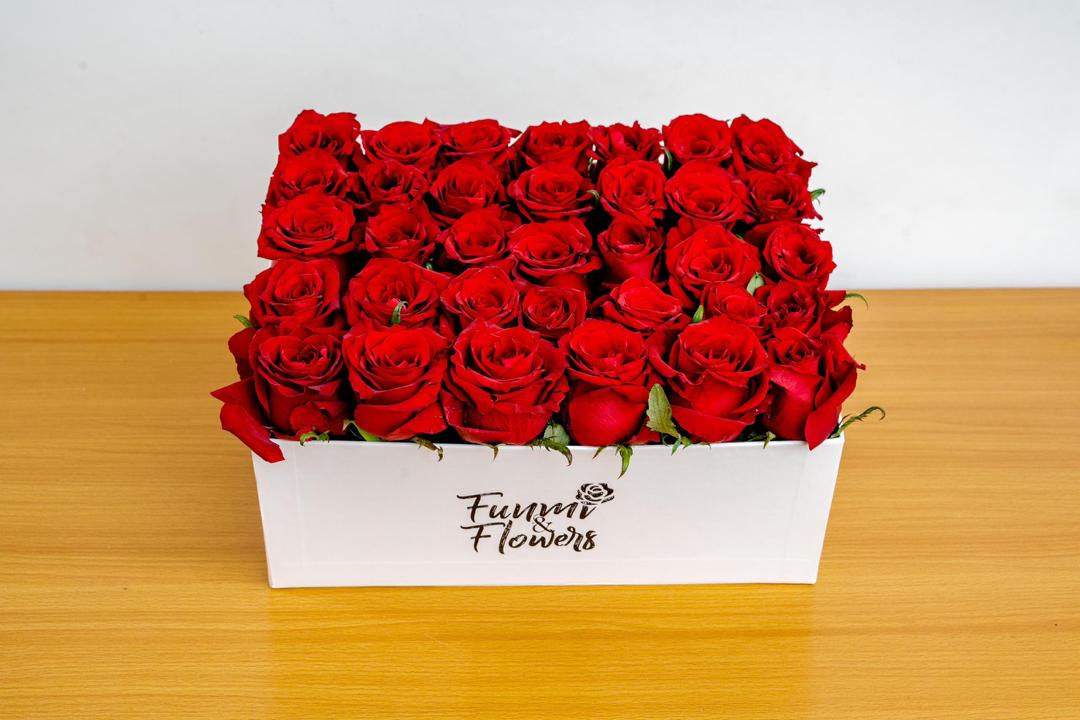 Box of 30 Roses